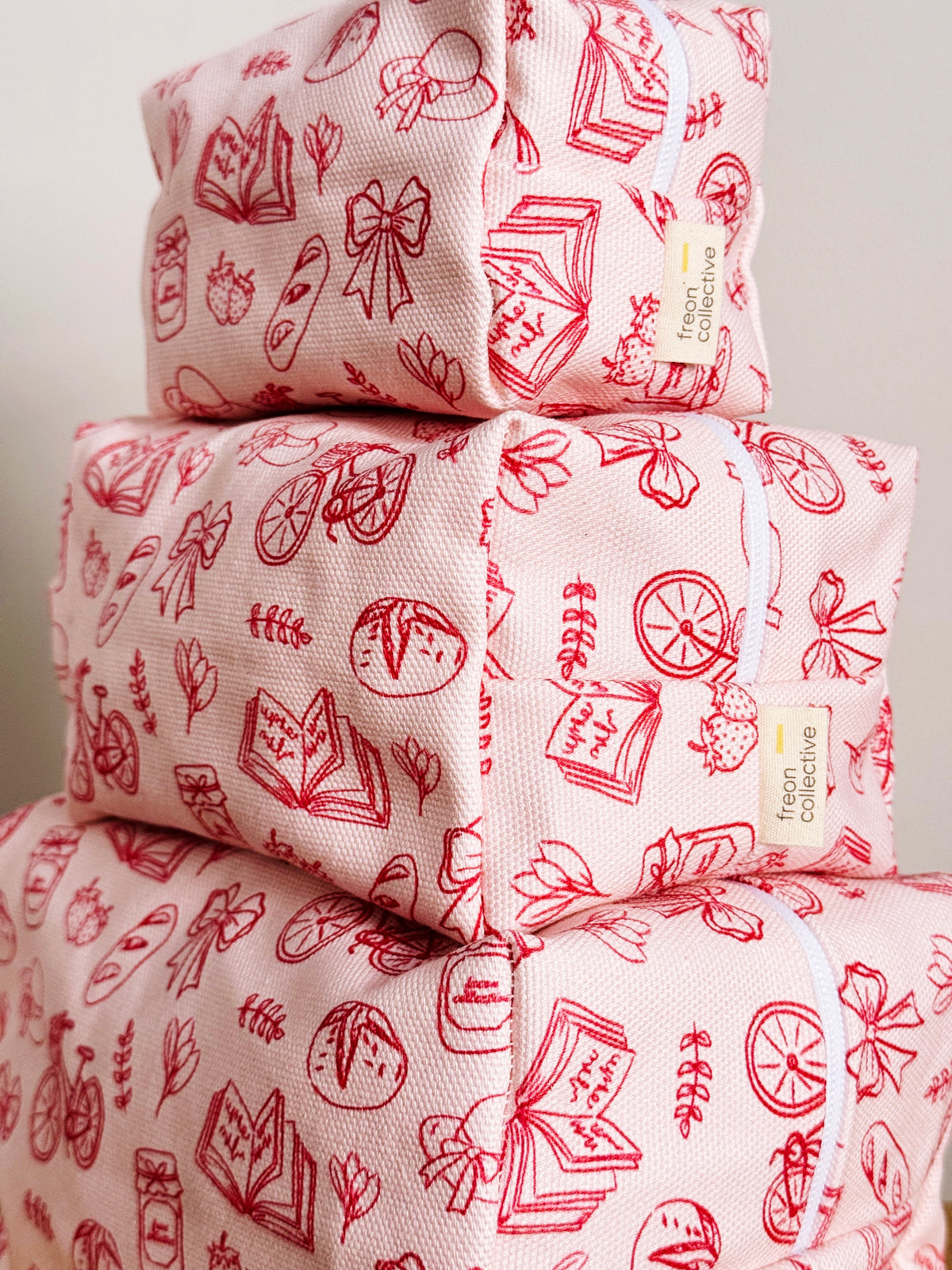 Makeup Bag - Picnic Club