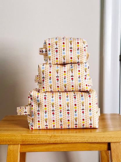 Makeup Bag - Buttercup Meadow