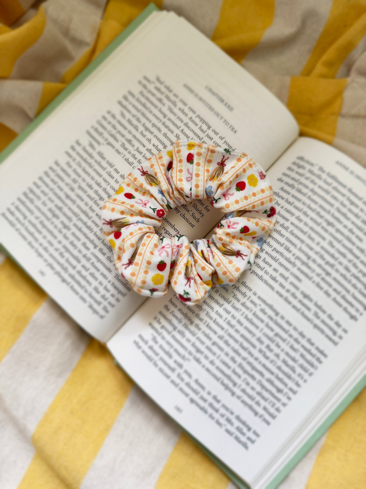 Hair Scrunchie - Buttercup Meadow