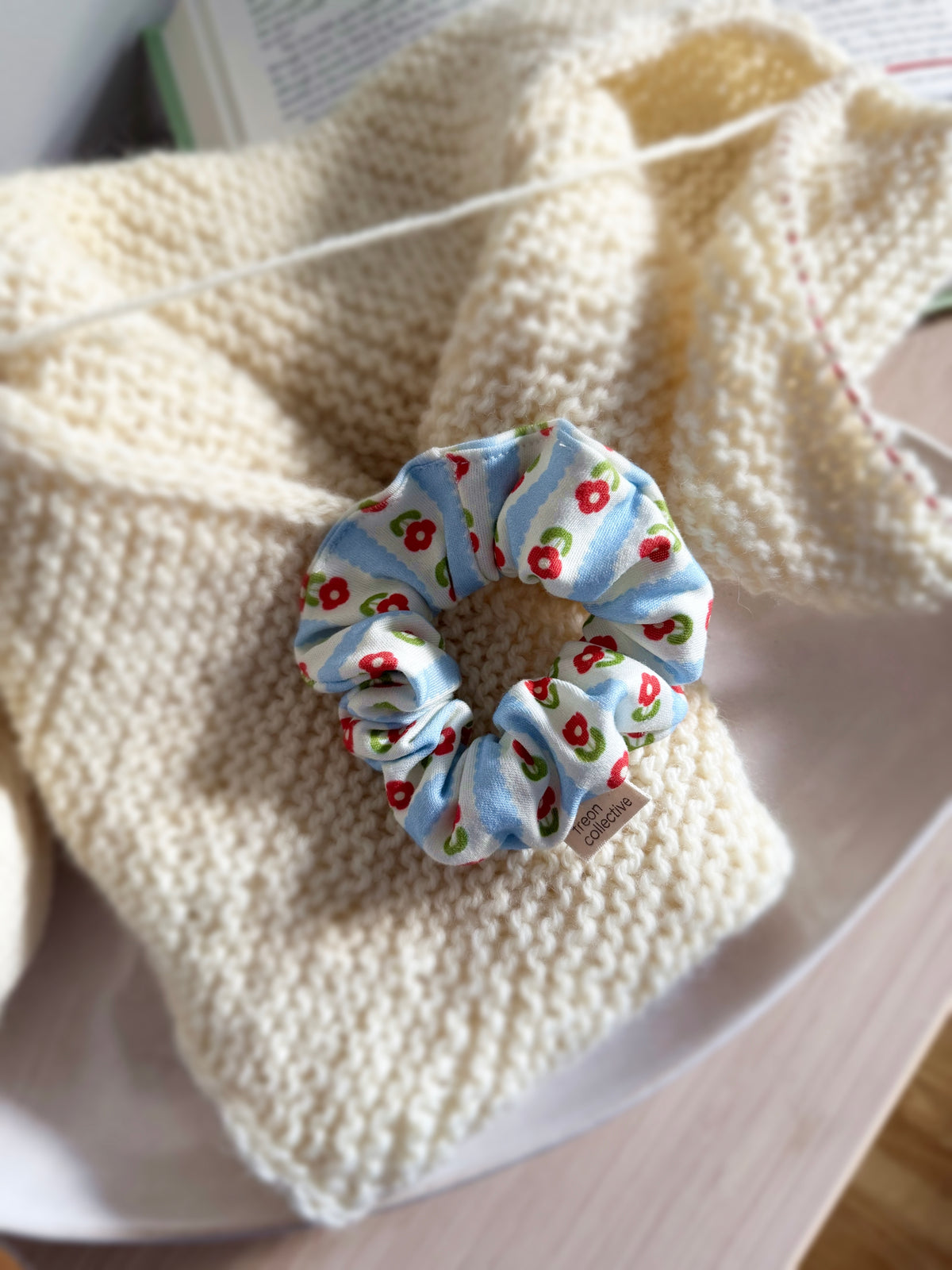 Hair Scrunchie - Folk Flower