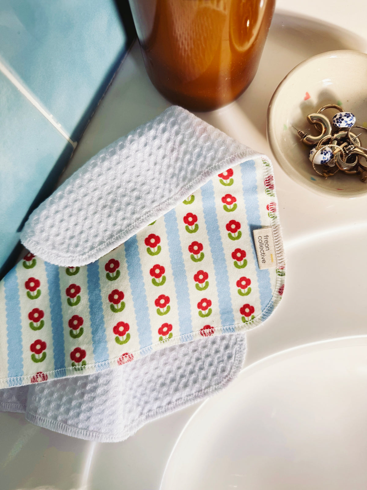 Face Cloth - Folk Flower