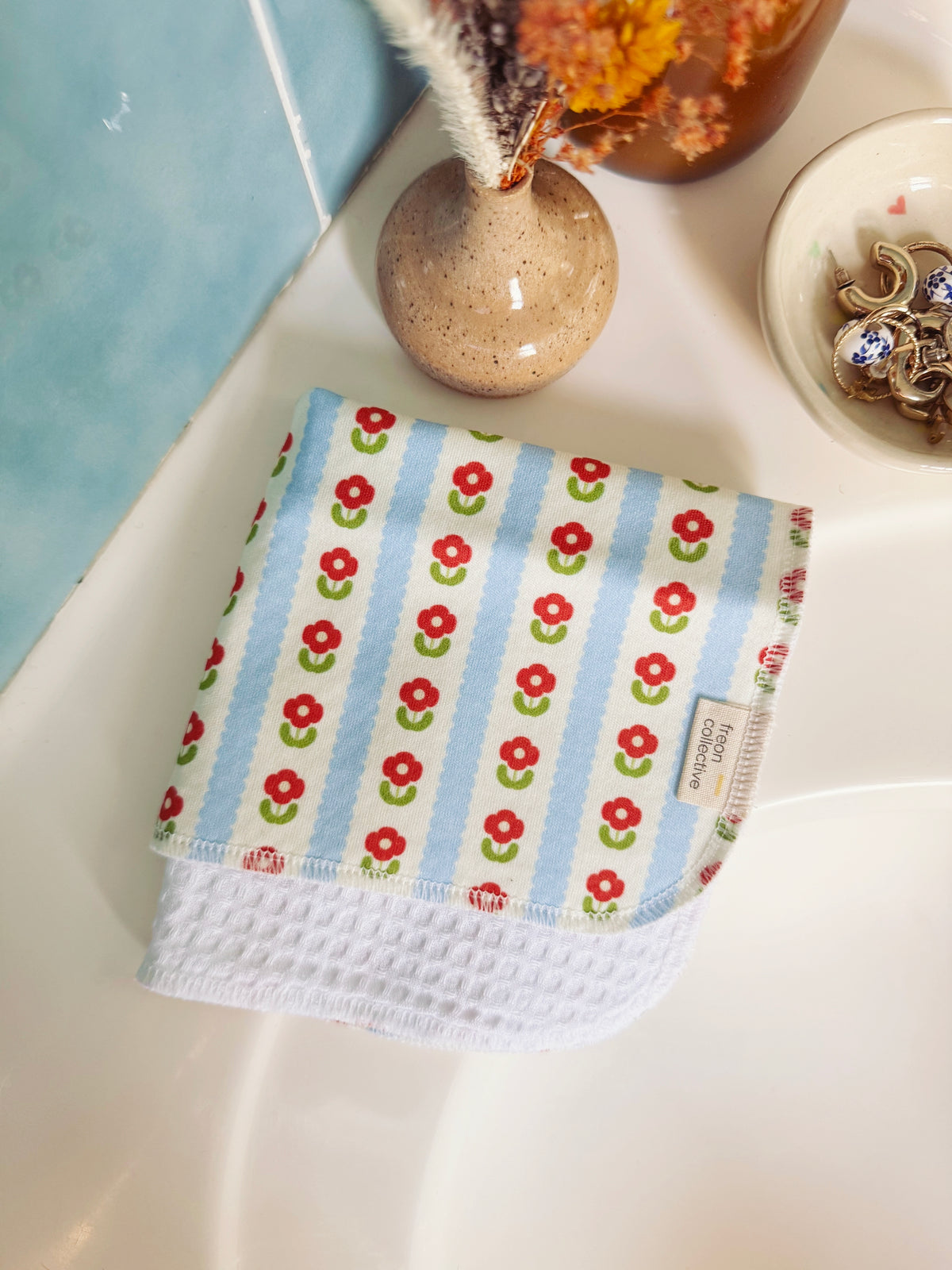 Face Cloth - Folk Flower