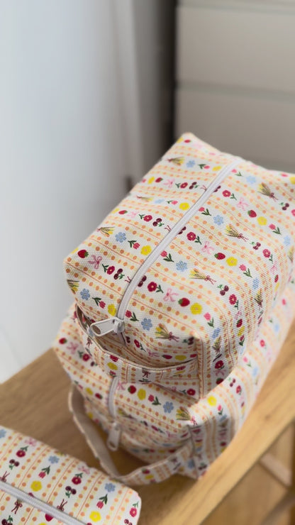 Makeup Bag - Buttercup Meadow