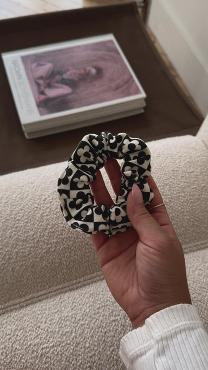 Hair Scrunchie - Retro Floral