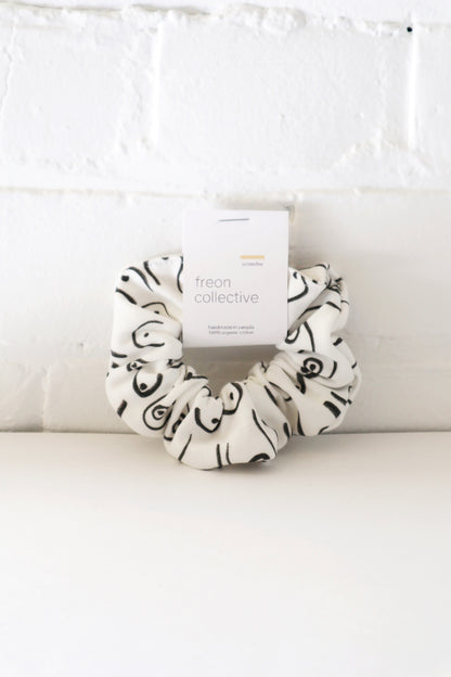 Hair Scrunchie - Woman Series